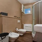 Appartamento Stylish Two Bedroom Apartment&garage Parking Place