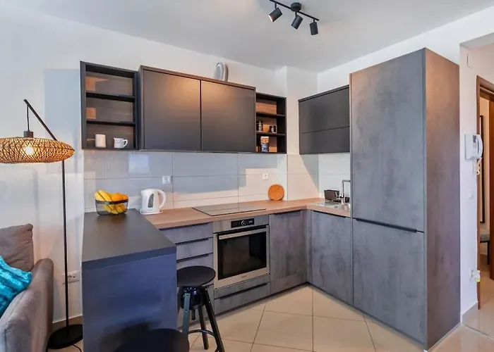 Stylish Two Bedroom Apartment&garage Parking Place Apartment