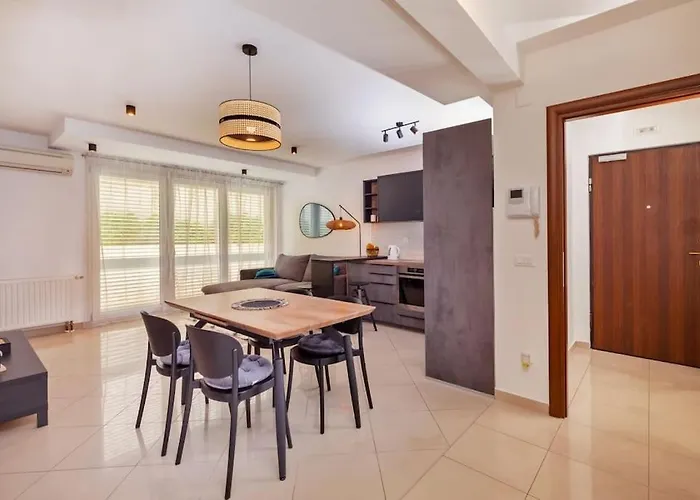Stylish Two Bedroom Apartment&garage Parking Place * Dubrovnik