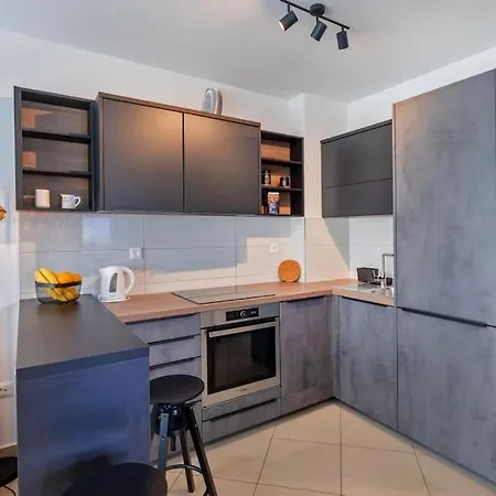 Stylish Two Bedroom Apartment&garage Parking Place Apartment